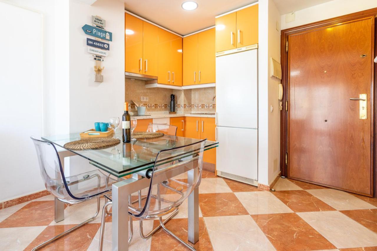 Sunny Seaside Apartment