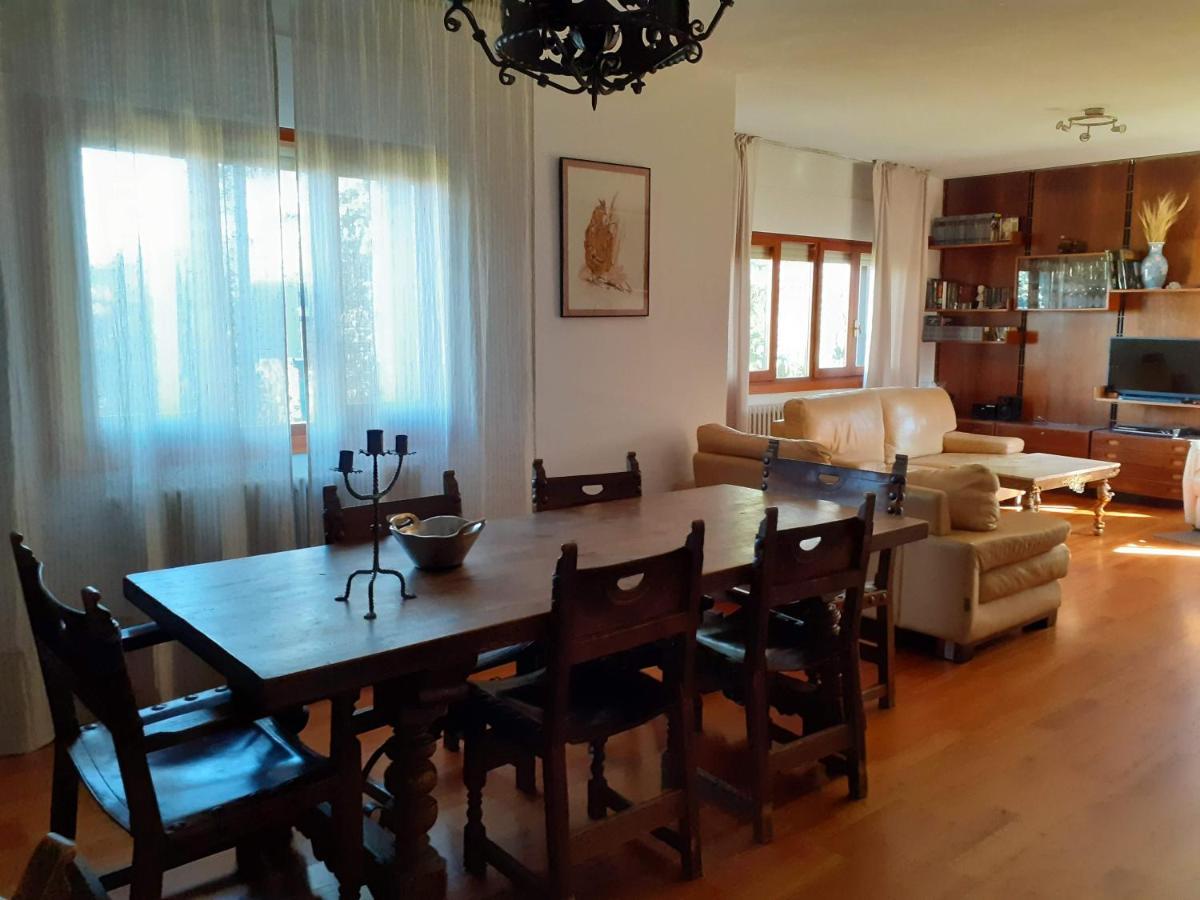 Сasa de vacaciones La Casa De Robledo