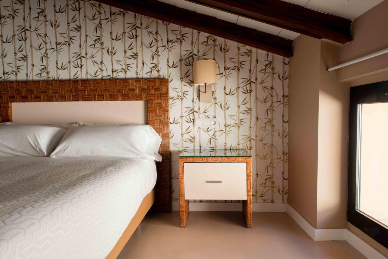 Hotel Almunia 3*