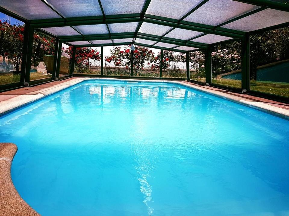 Cuatro Cantones Hostel *