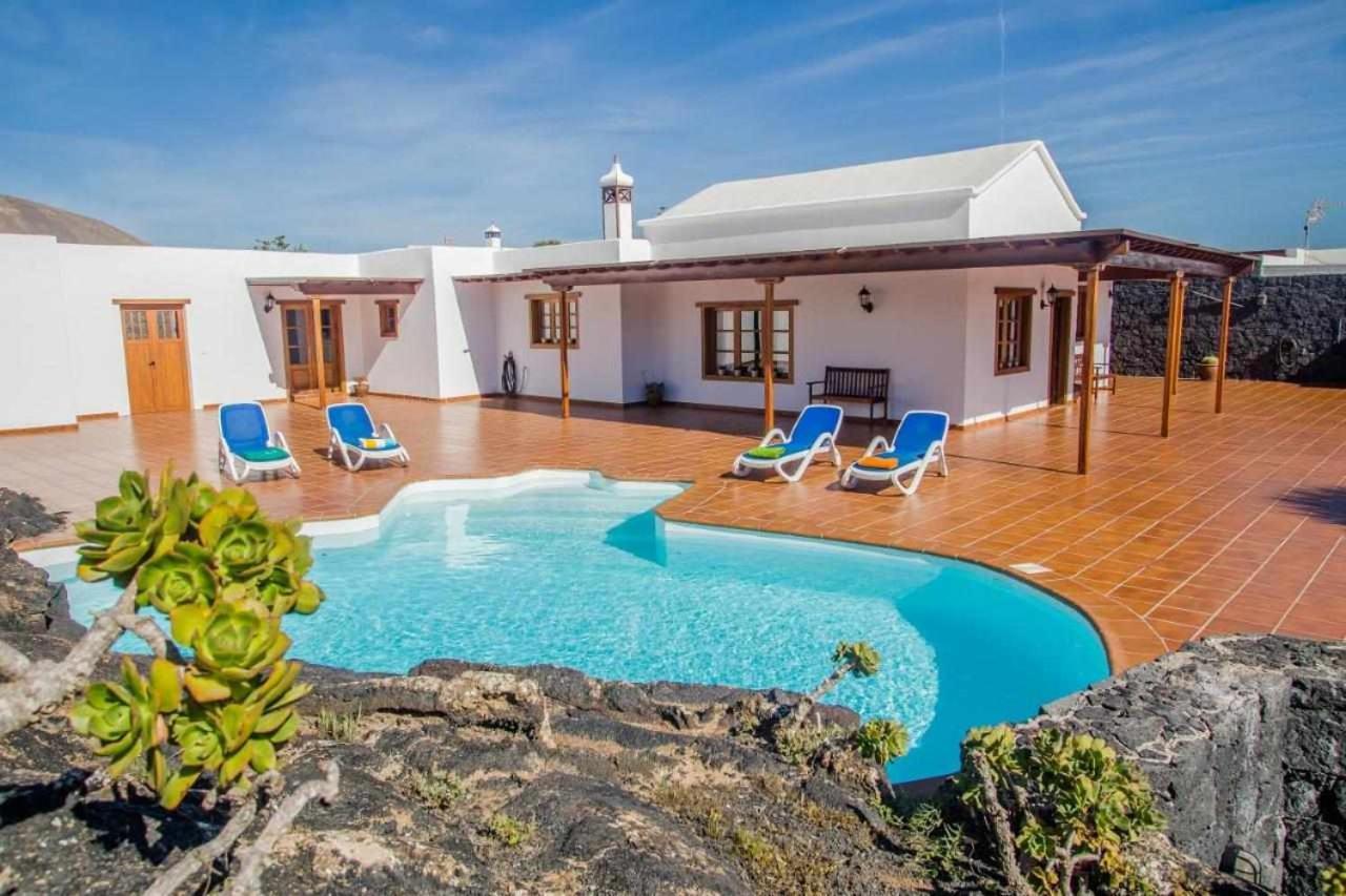Casa Lola Lanzarote Piscina Climatizada Y Wifi Free *