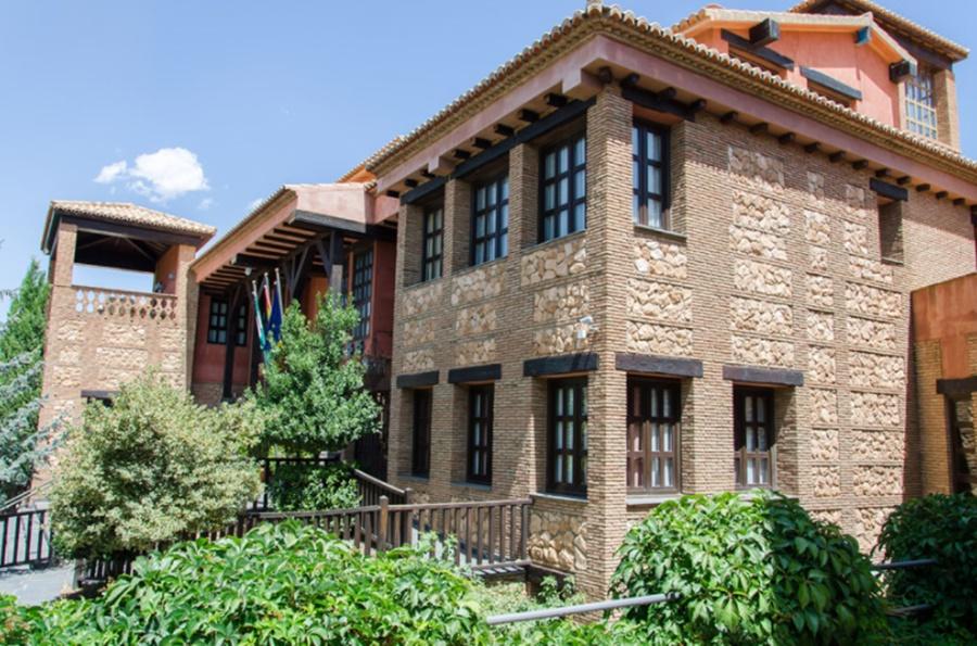 Hospederia Del Zenete Hotel