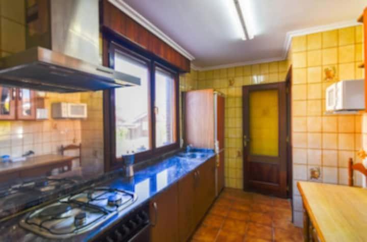 Holiday home Chalet Con Vistas Al Mar En San Juan De La Canal Santa Cruz De Bezana