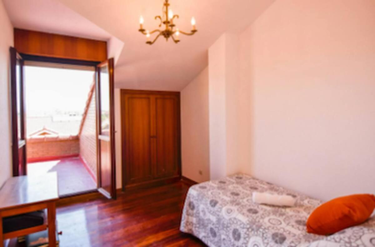 Holiday home Chalet Con Vistas Al Mar En San Juan De La Canal Santa Cruz De Bezana