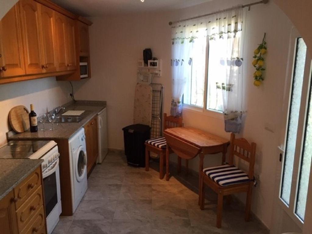 One Bed Overlooking Jalon Valley, Costa Blanca Apartamento *