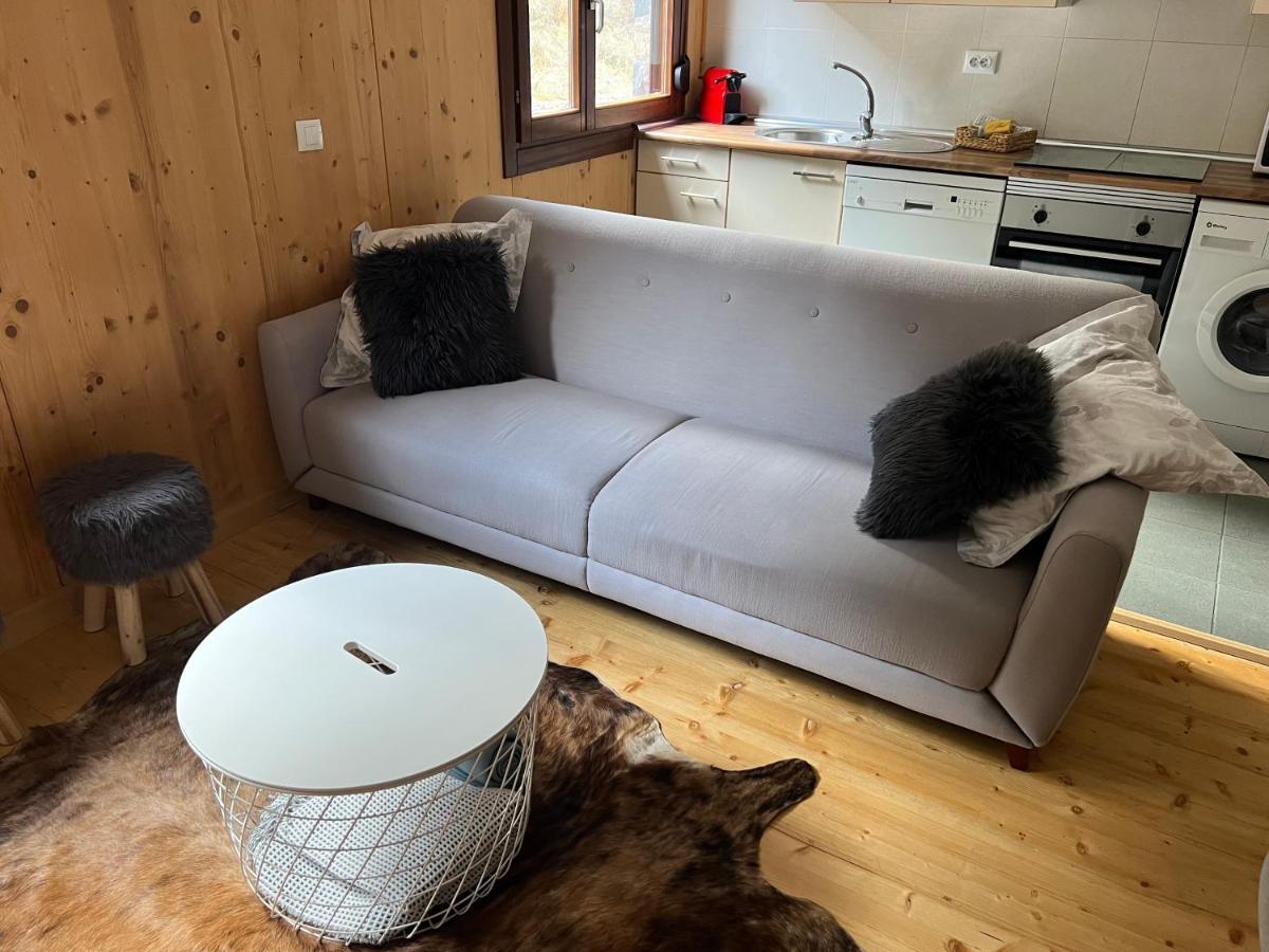 Luga Apartment *