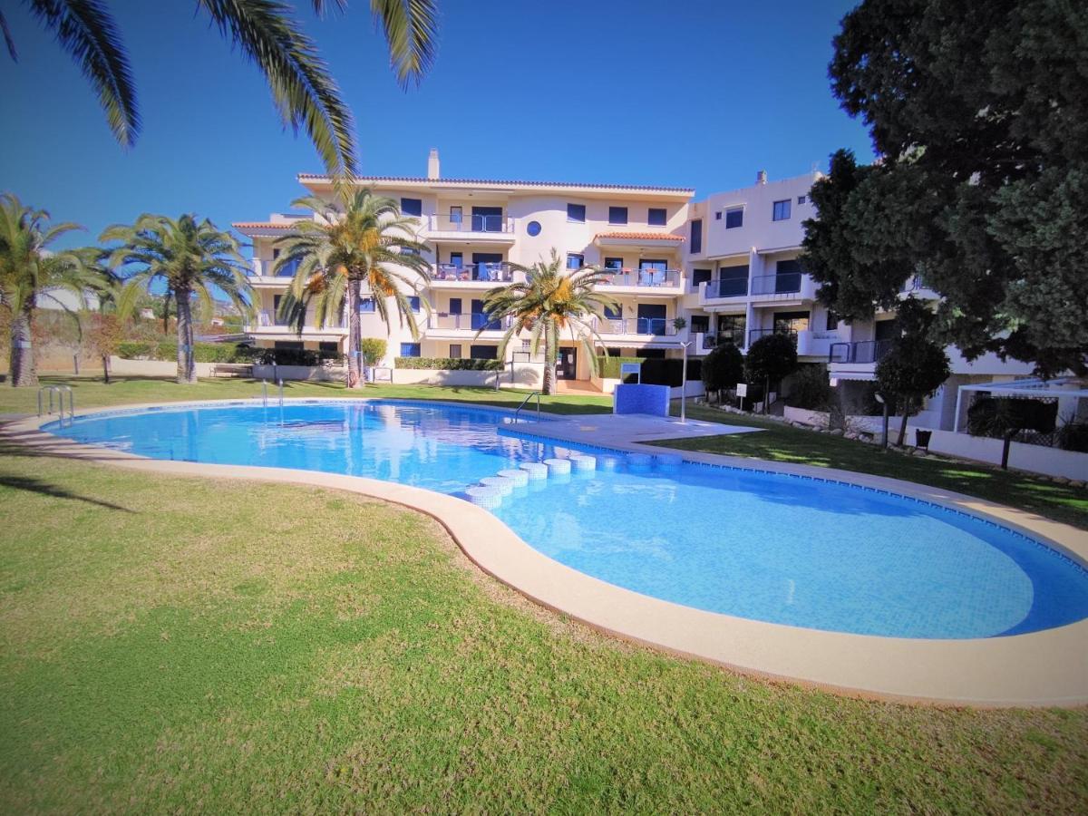 Bajo Con Terraza, Parking Y Piscina En El Centro Porta Mediterranea *