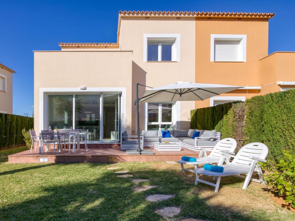 Malibu By Interhome Сasa de vacaciones