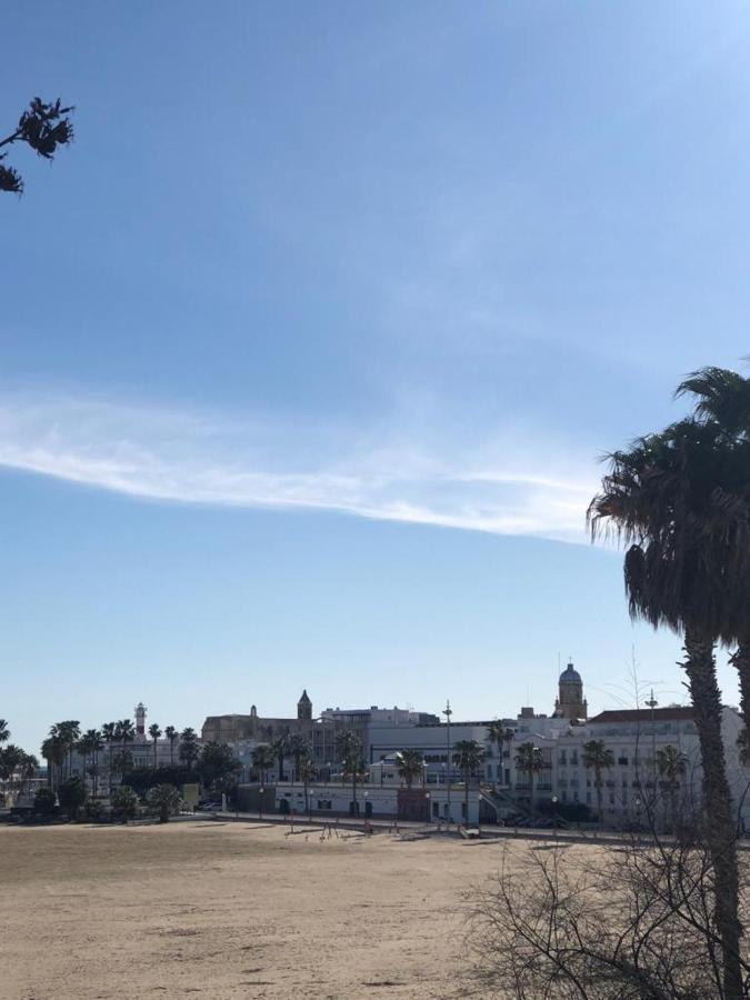 Casa En Primera Linea De Playa * Rota