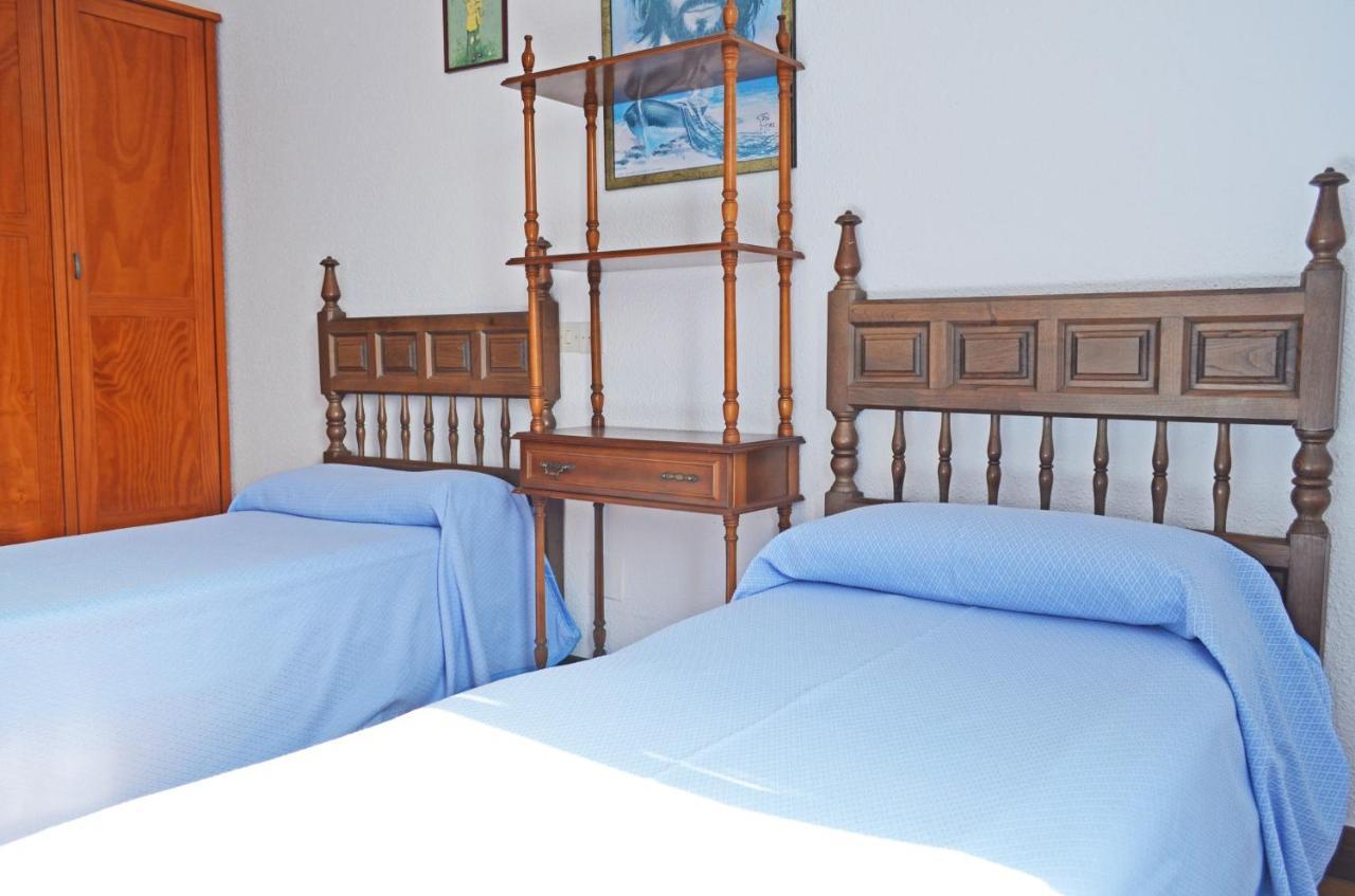 El Corro: Con Parking En Pleno Centro De Apartamento Comillas