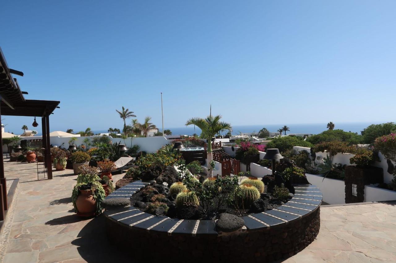 Villa Finca Paraiso - Finest With Incredible Views Over Puerto Del Carmen Puerto del Carmen (Lanzarote)