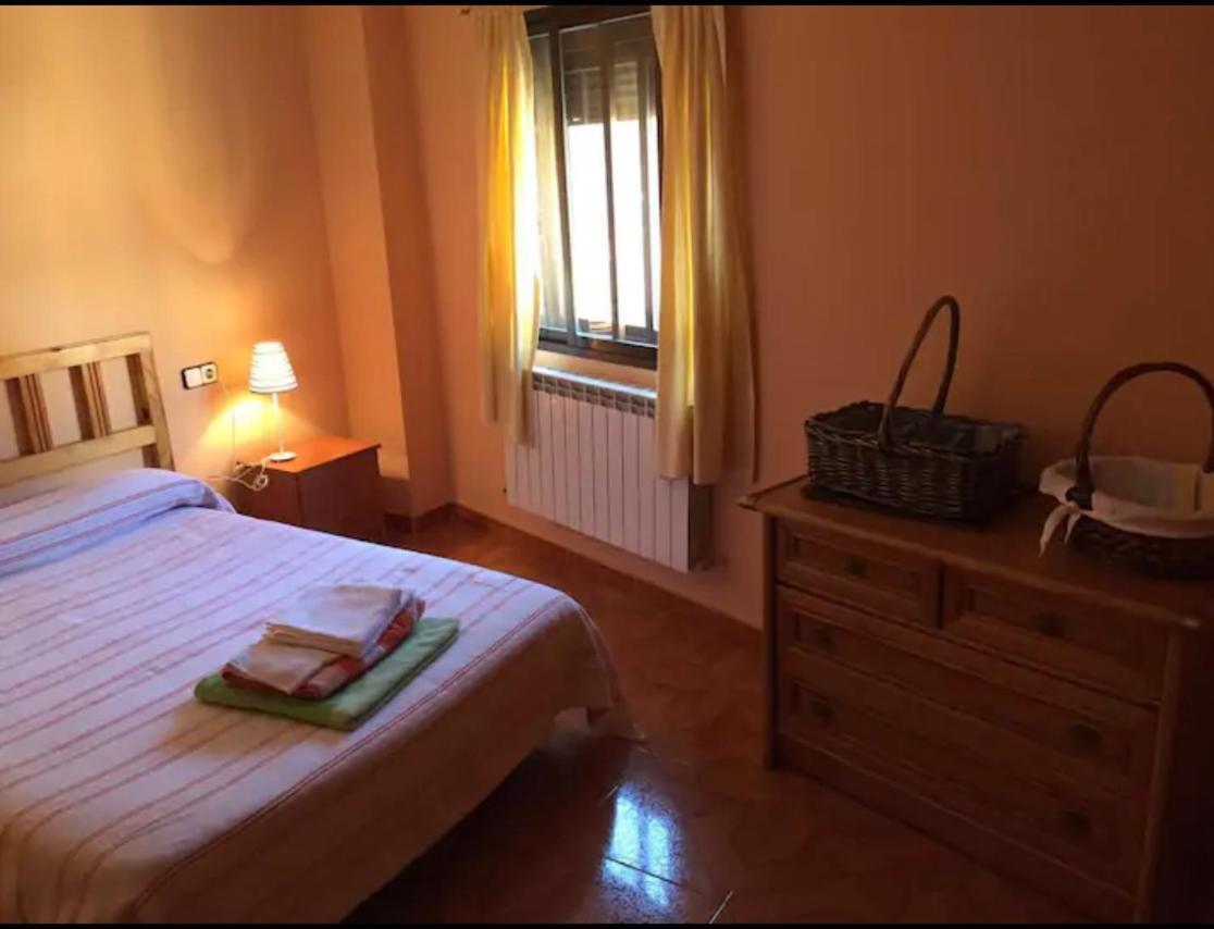 Casa En El Corazon De Gredos, Amplia Y Agradable. * Navacepeda de Tormes