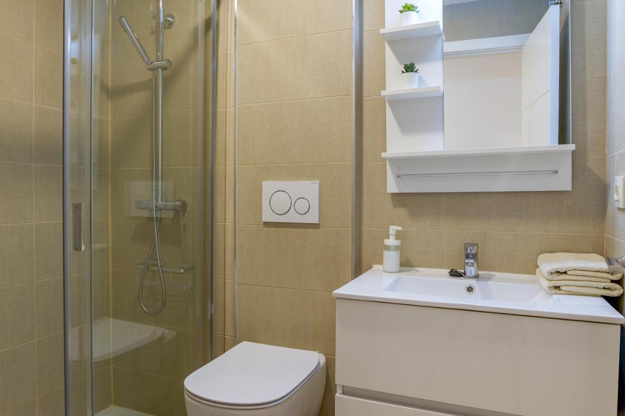 Atlantis Luxury Tarifa- Views, Parking, Wifi, Aircon, Swimming Pool Apartment Tarifa