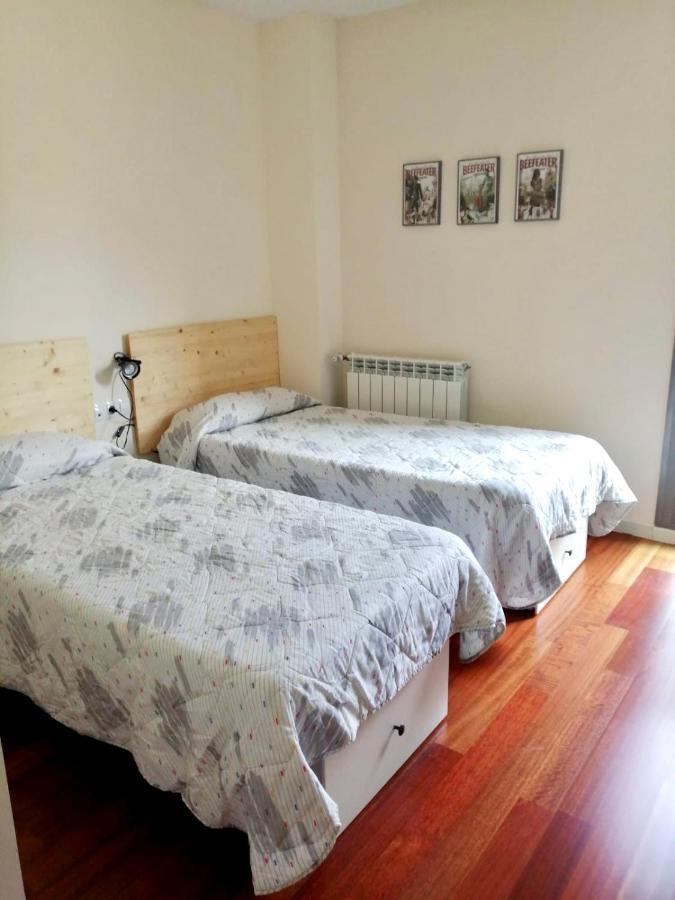 Varellas 13. Apartamento Huesca