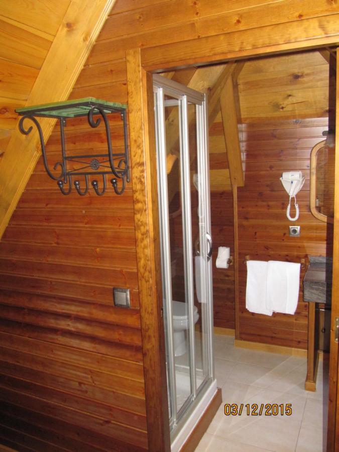 Co De Pierra Hotel Betrén