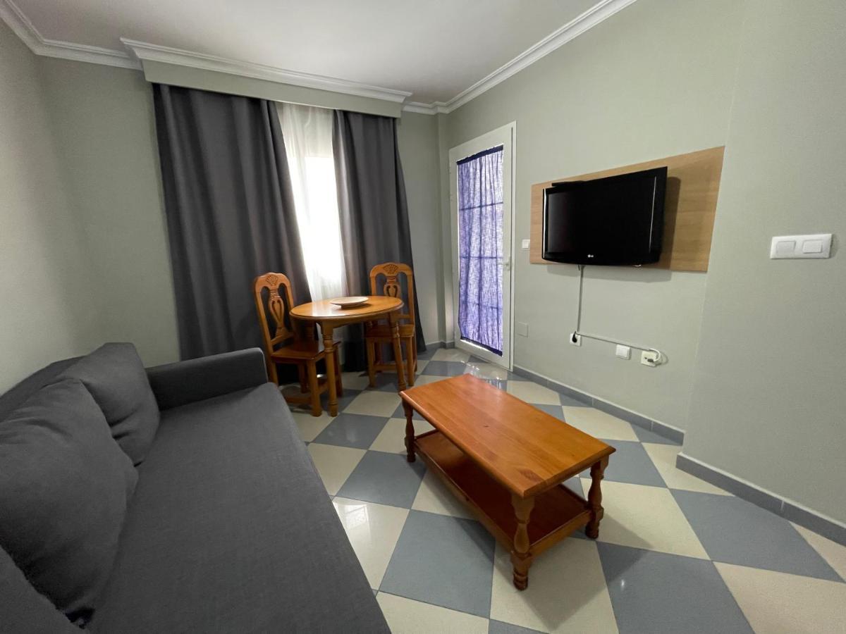 Nina De Oro Apartment