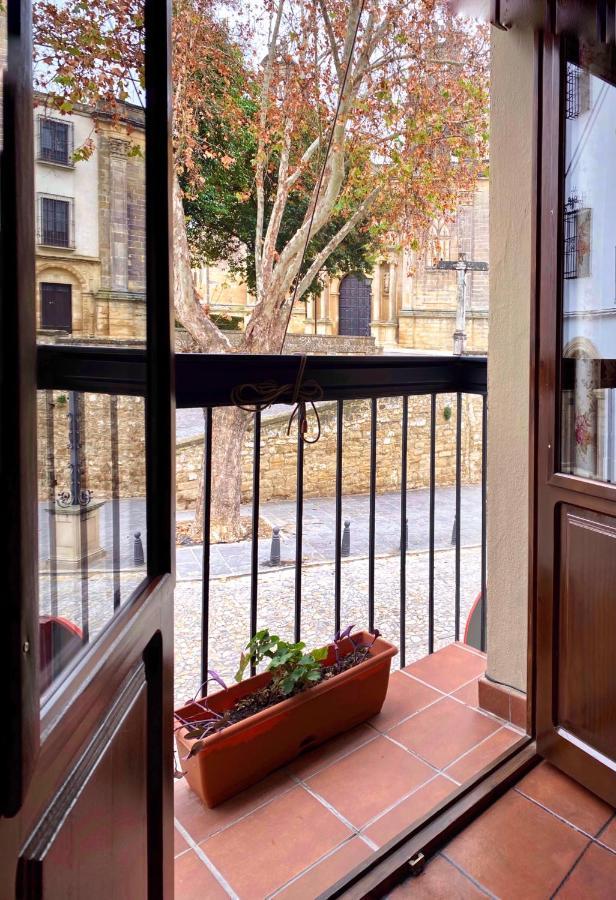 Balcones Con Encanto - Vistas Al Conjunto Monumental Patrimonio De La Humanidad Ubeda (Andalucia)