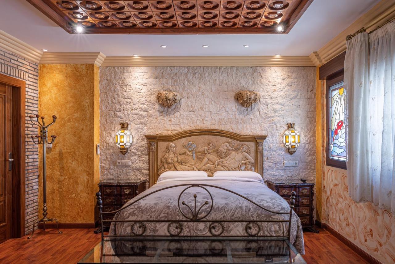 Casa De Reyes 2*