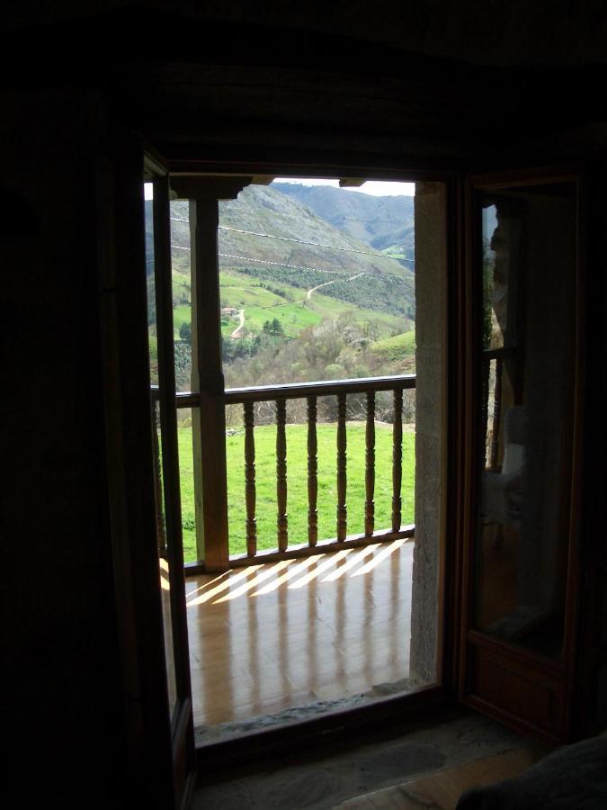 Casa De Rubio Chalet Linares (Asturias)
