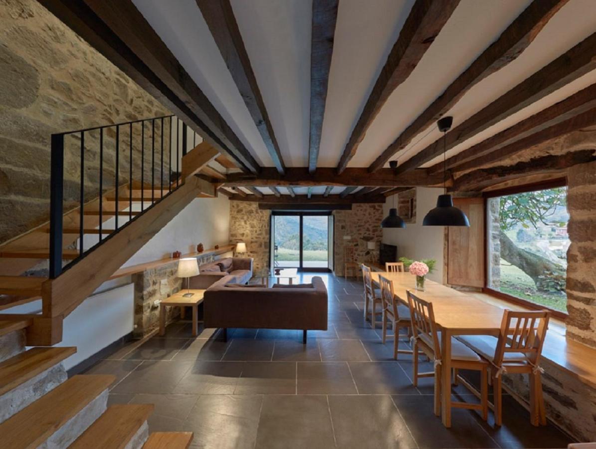 Casa De Rubio Chalet Linares (Asturias)