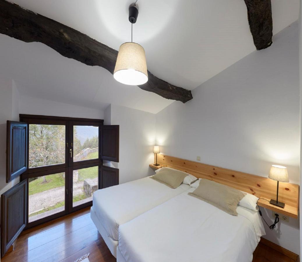 Casa De Aldea Casina Del Naranjo Linares (Asturias)