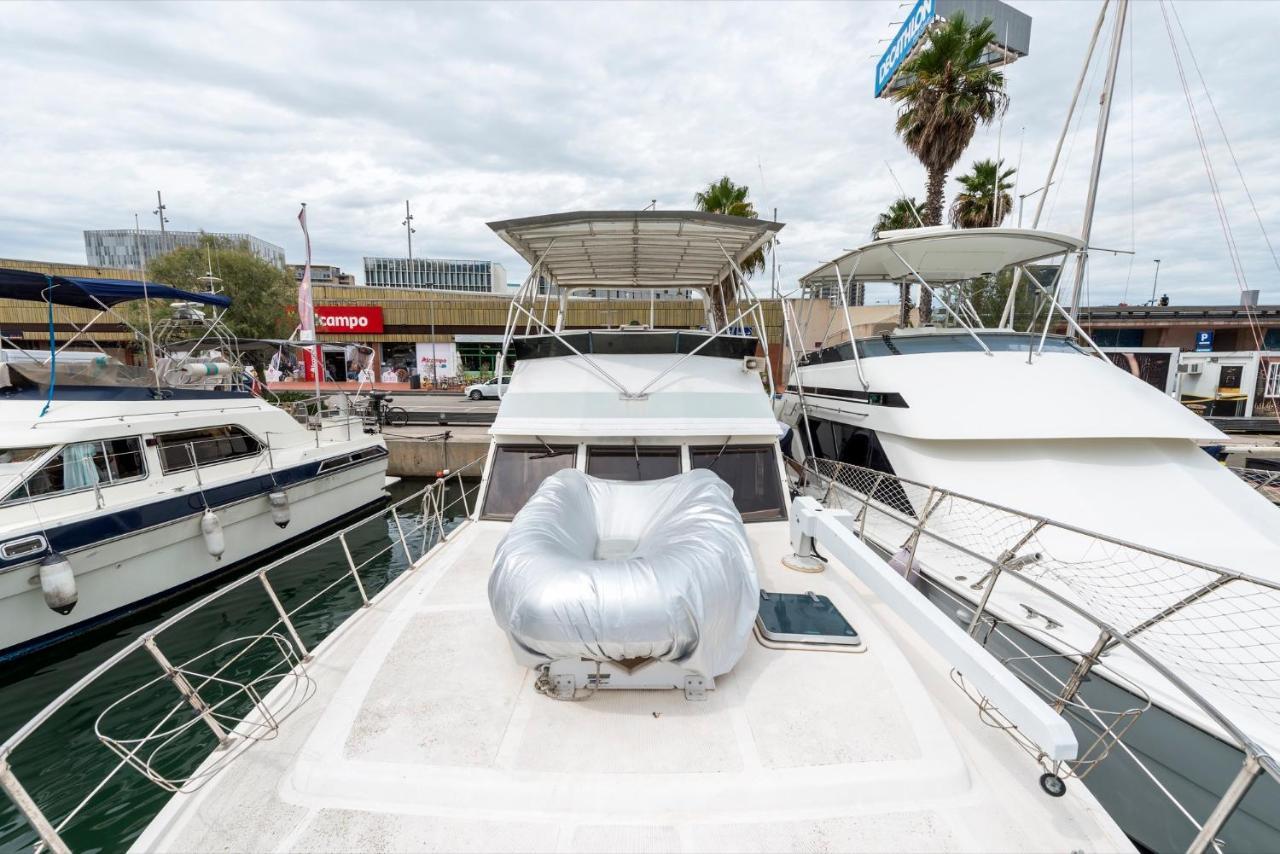 Hotel en barco Boat Barcelona *