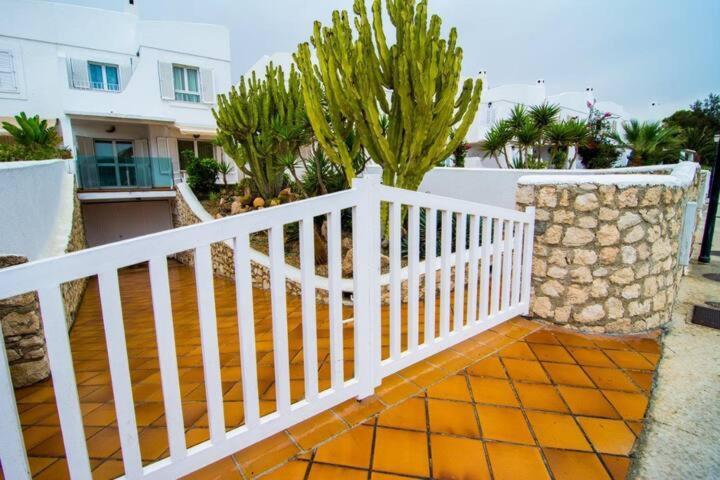 16:9 Agua Amarga Holiday home *