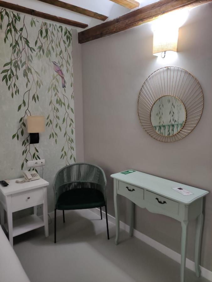 Almunia Hotel