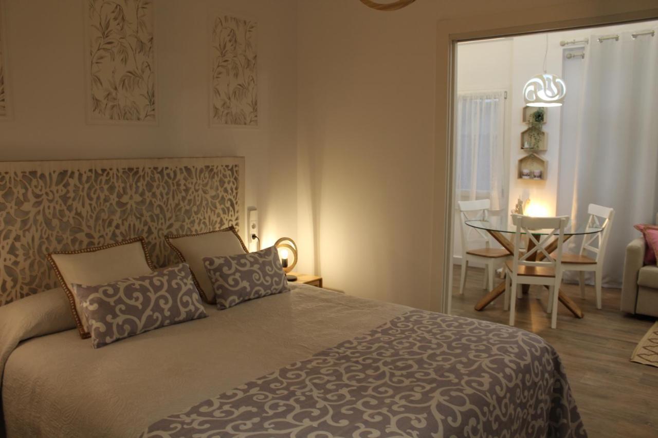 Oncemolinos Con Desayuno Apartment