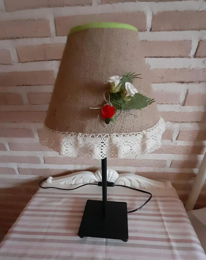 Vivencias 10 Personas Al Pie De Molino Manchego. * Camunas