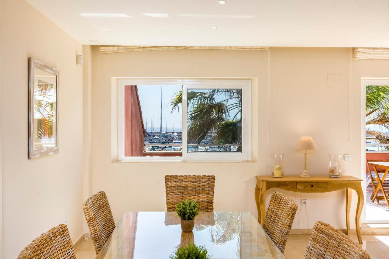 First Line Penthouse In Puerto With Seaviews