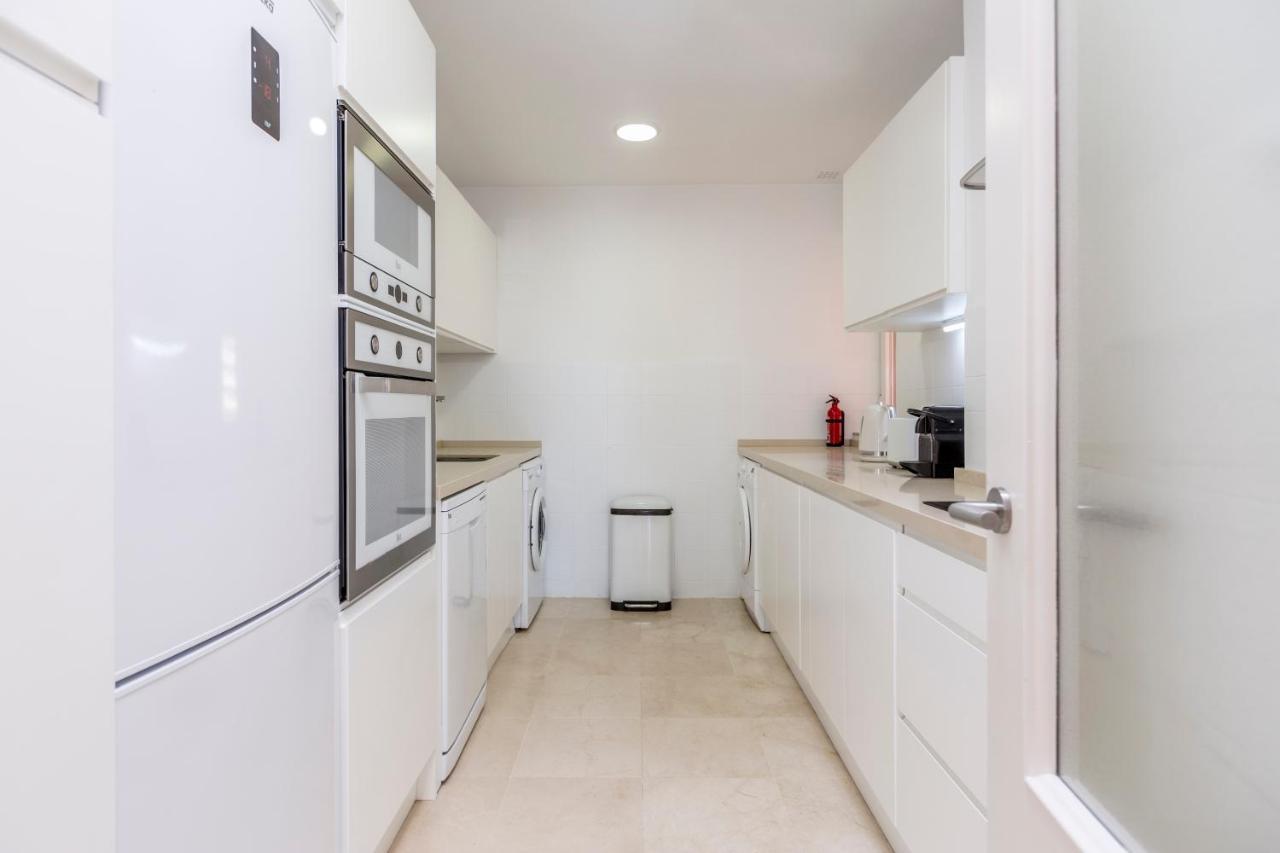 First Line Penthouse In Puerto With Seaviews Apartamento
