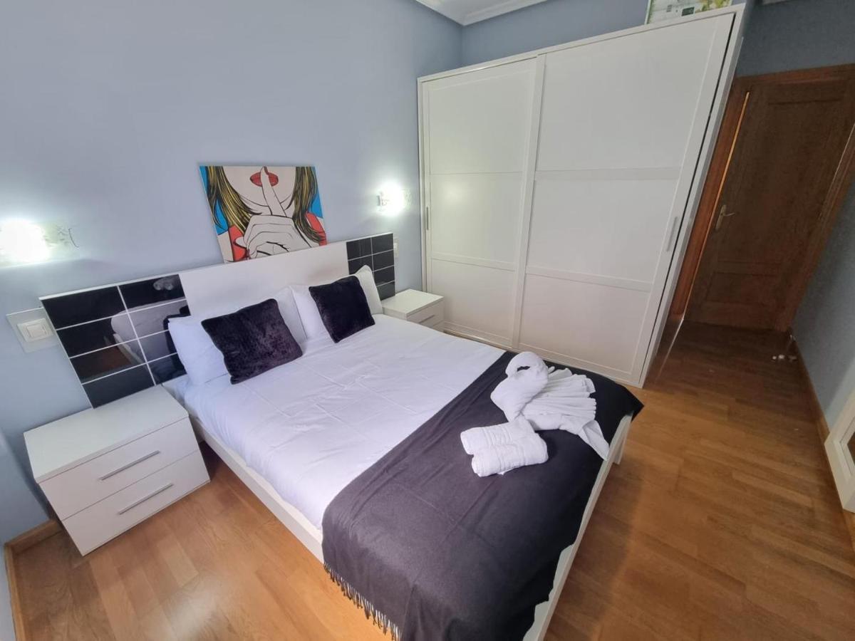 Los Olivos Con Piscina A 5km De Apartment