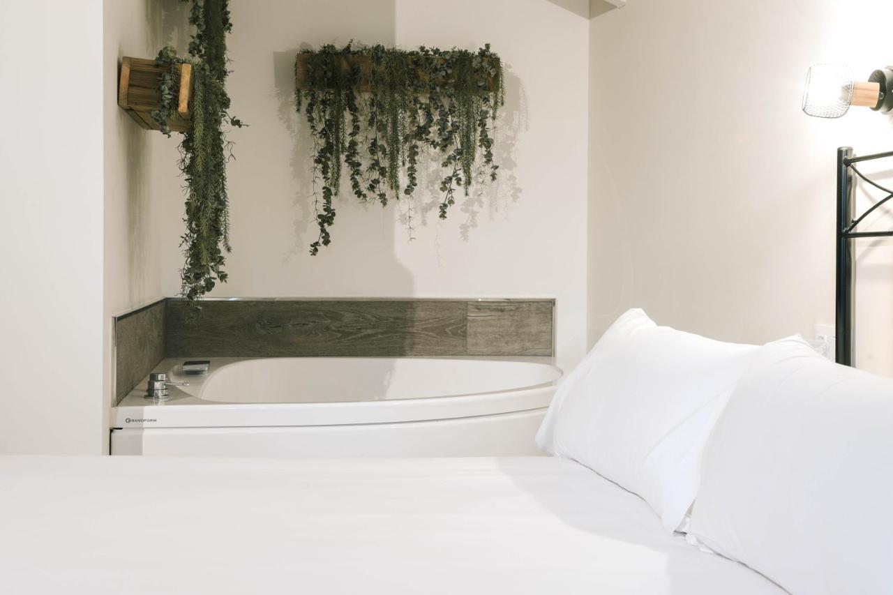 Aparthotel Jardines Villaverde Villaverde de Pontones