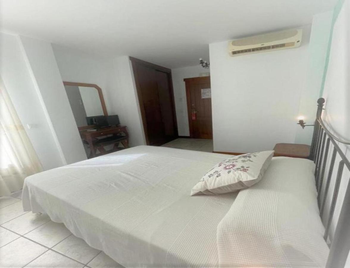 Hotel Al-andalus 2*