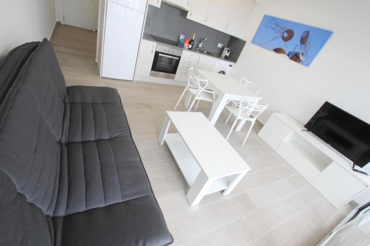 For A Roesmar Apartment Cambrils