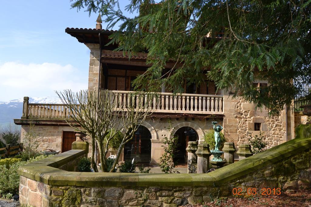 Hotel Palacio De Trasvilla 3*