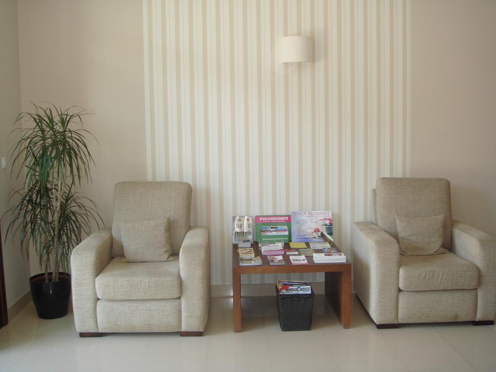 Residencial Platas Pensión