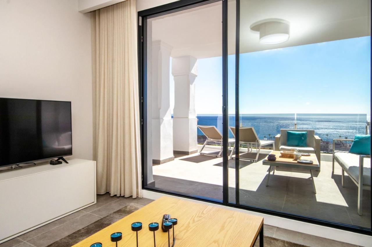 Luxury Stunning Seaview Bs 3104 Apartment *