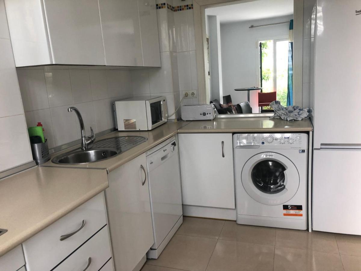 Apartamento Miraflores Tres Piscinas Cerca Del Mar - Albamar *
