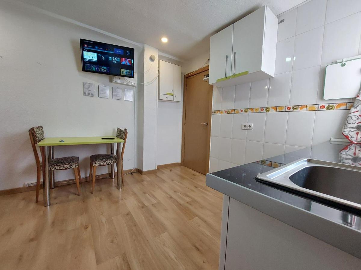 Homestay Extremadura Apartment Madrid