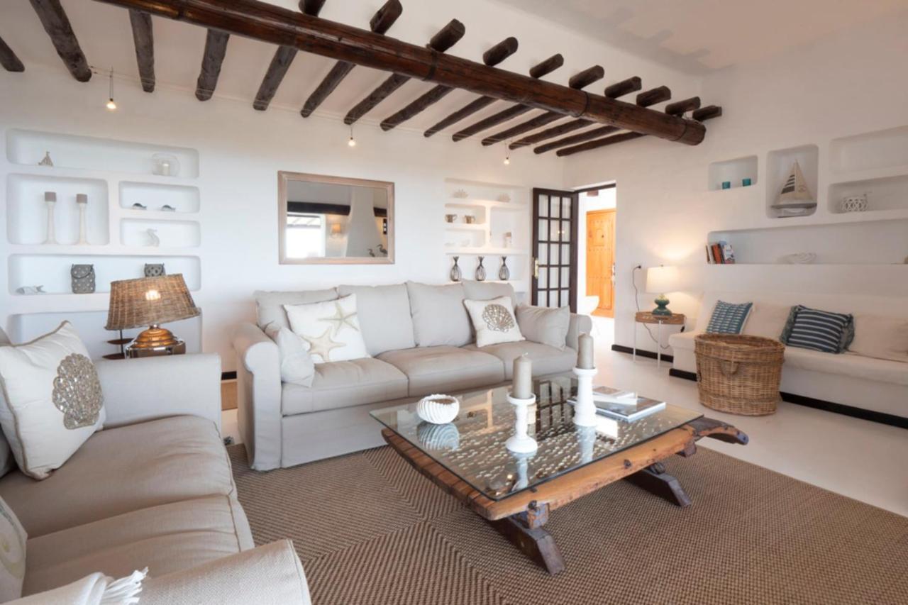 Finca Paraiso - Finest With Incredible Views Over Puerto Del Carmen Puerto del Carmen (Lanzarote)