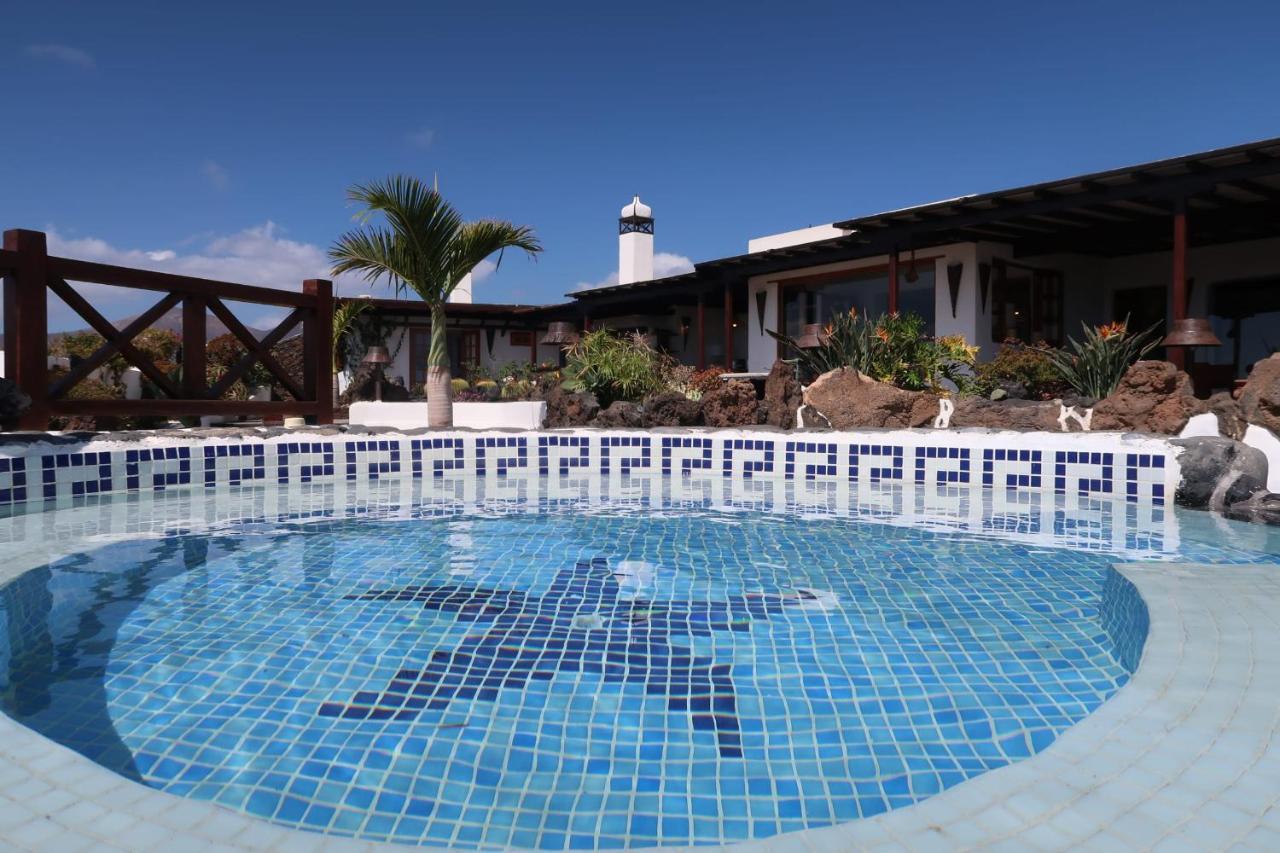 Finca Paraiso - Finest With Incredible Views Over Puerto Del Carmen * Puerto del Carmen (Lanzarote)