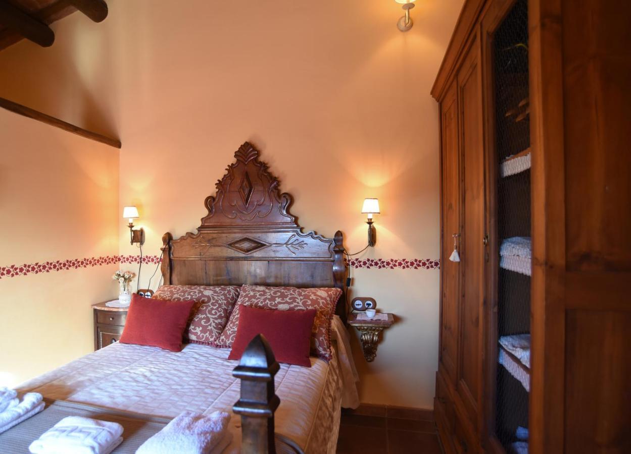 Turisme Rural Mas Isoles Casa rural Ripoll