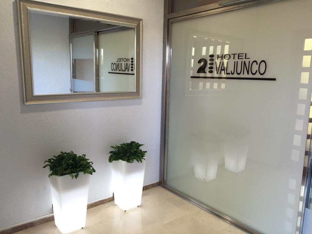 Valjunco Hotel 2*