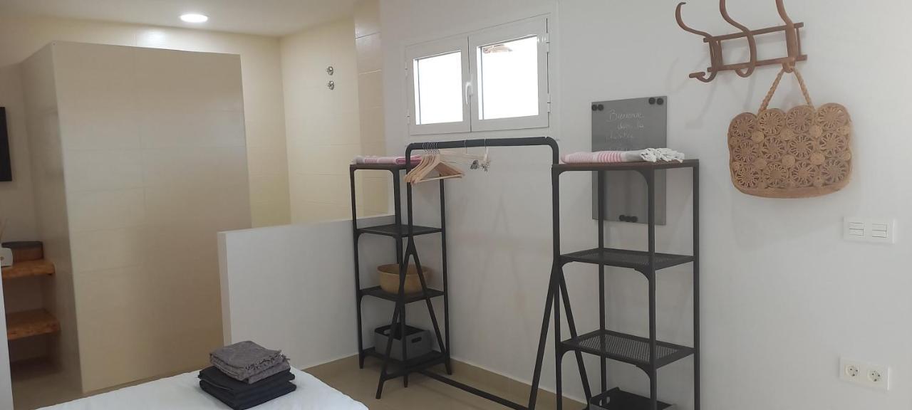 D'hotes A La Campagne Cortijo Del Aguadero * Caniles
