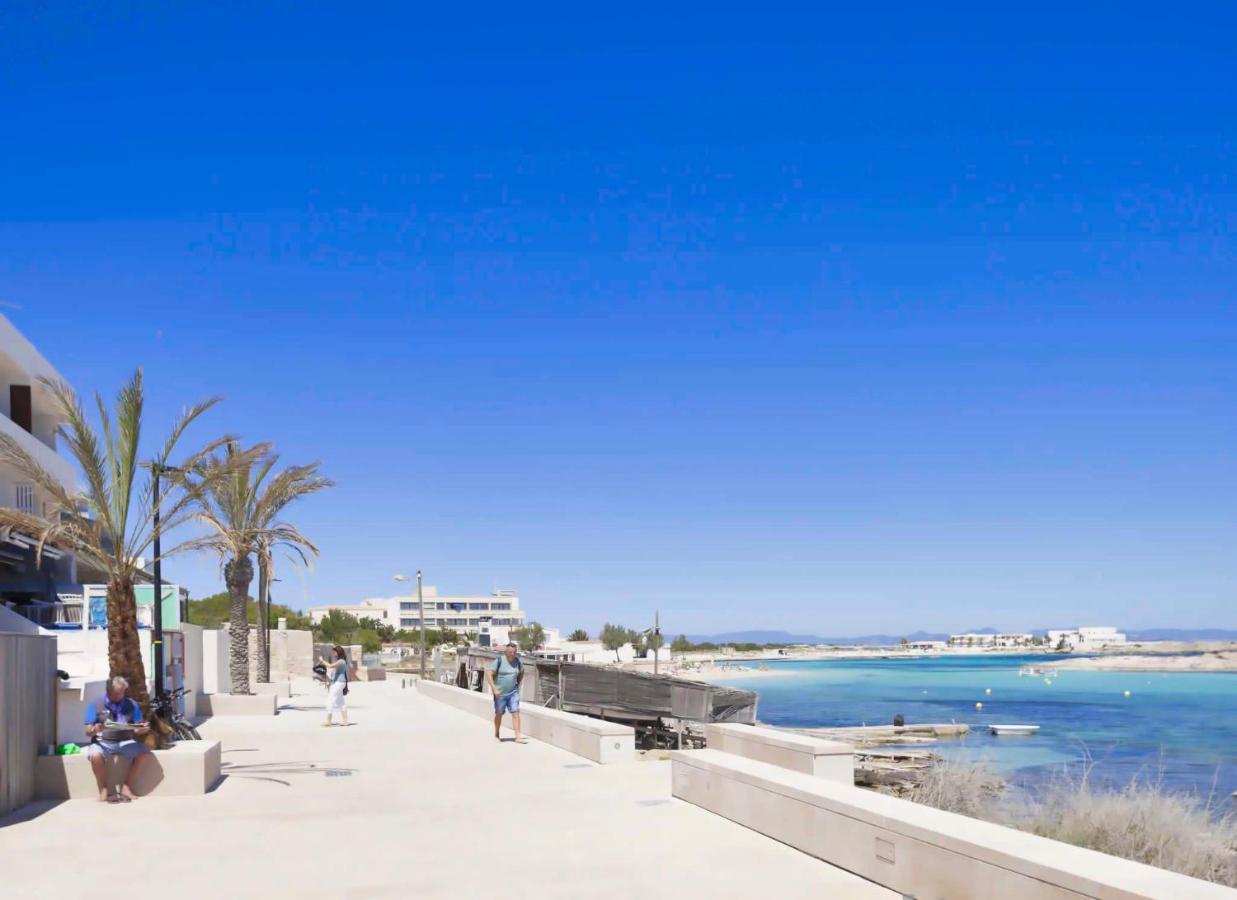 Roquetes - Formentera Break * Es Pujols