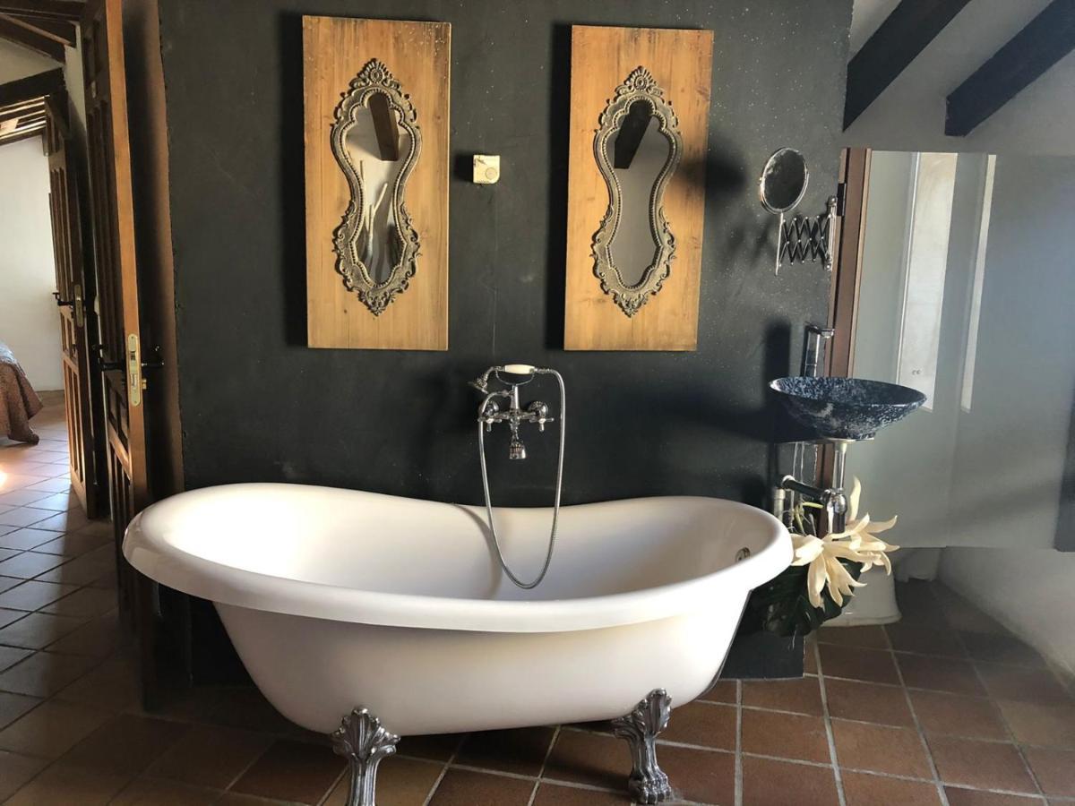 La Cueva Del Agua Country house Hita