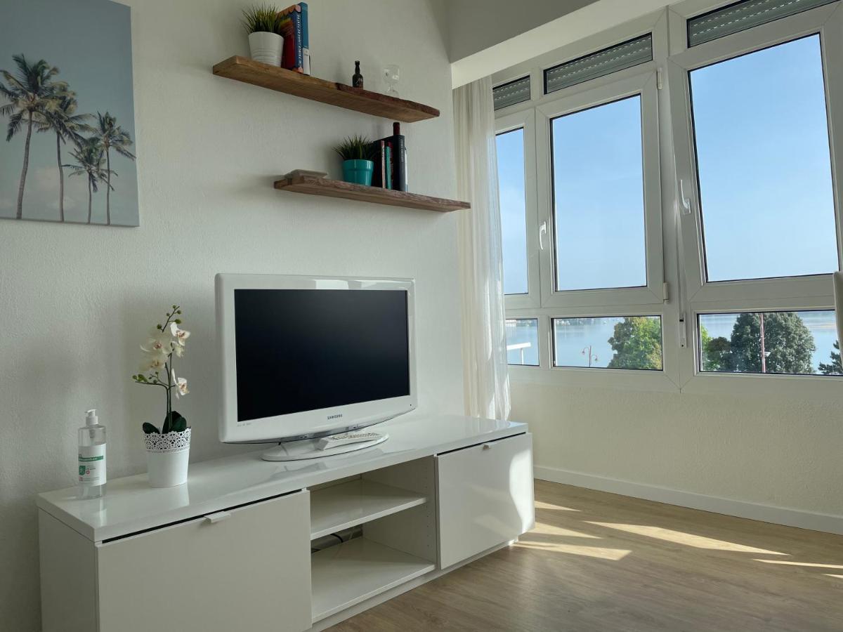 Apartamento Excelentes Vistas A La Ria, Wifi Y Parking Apartment *