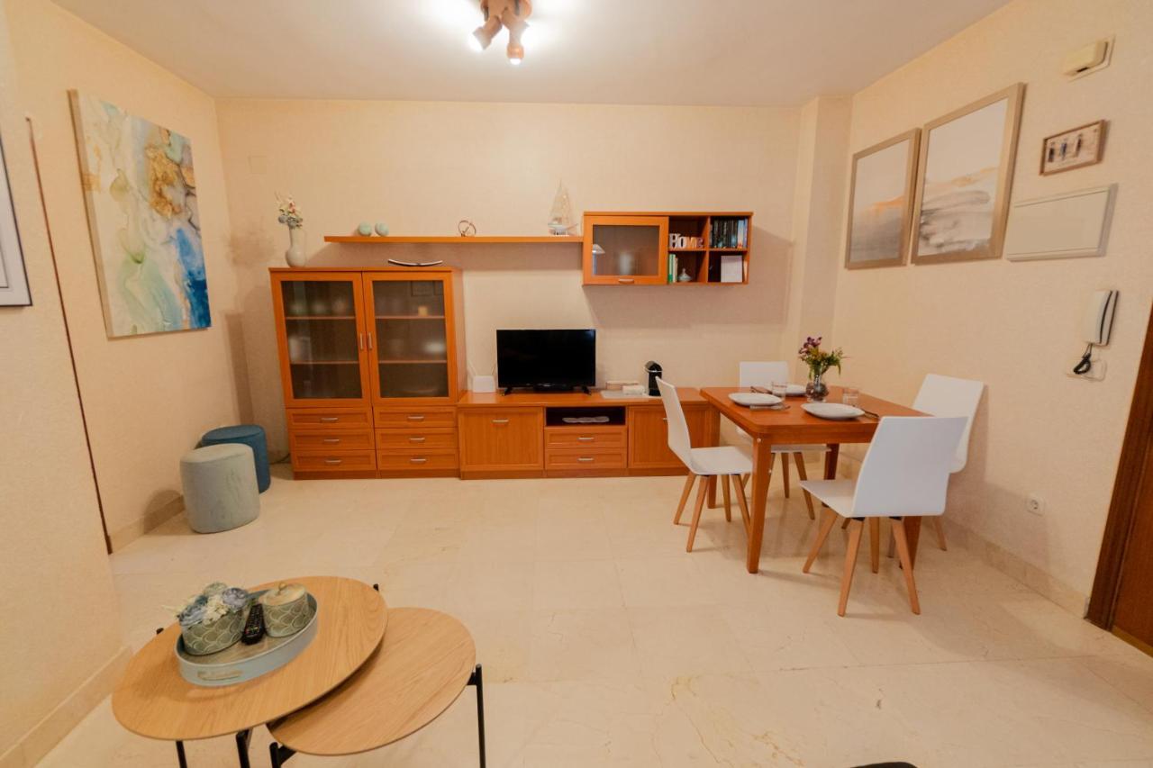 Rentalsevilla A Un Minuto De La Campana Apartamento